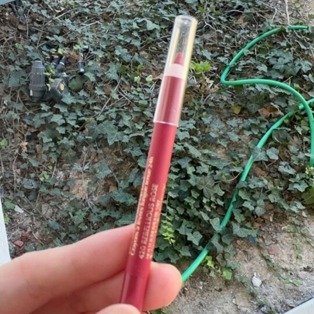 Estee Lauder Lip Pencil #420 Rebellious Rose Lip liner NEW Travel Size